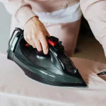 Jasa Cuci Baju Terdekat di BSD & Alam Sutera Tips Pilih Laundry Bersih & Transparan